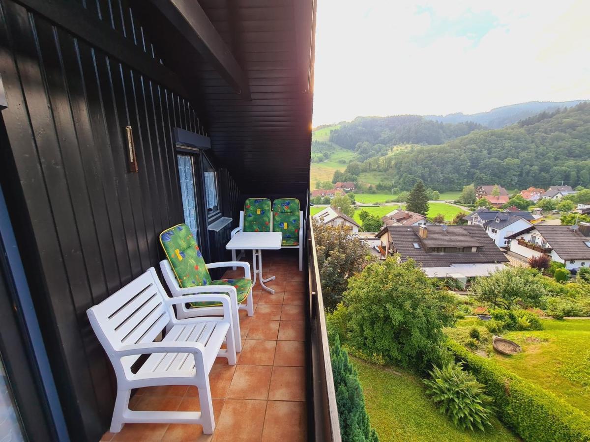 Ferienwohnung Mit Komfort Oberharmersbach Buitenkant foto