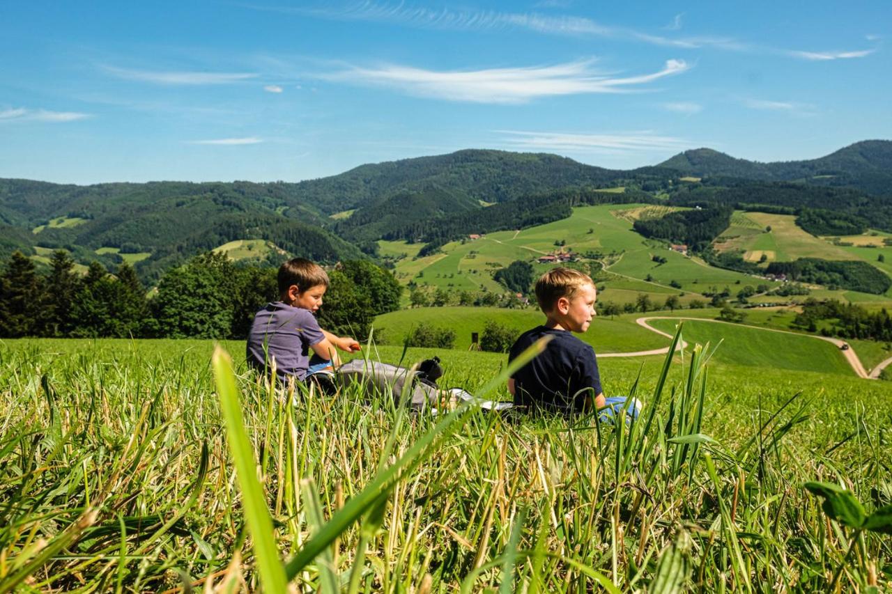 Ferienwohnung Mit Komfort Oberharmersbach Buitenkant foto